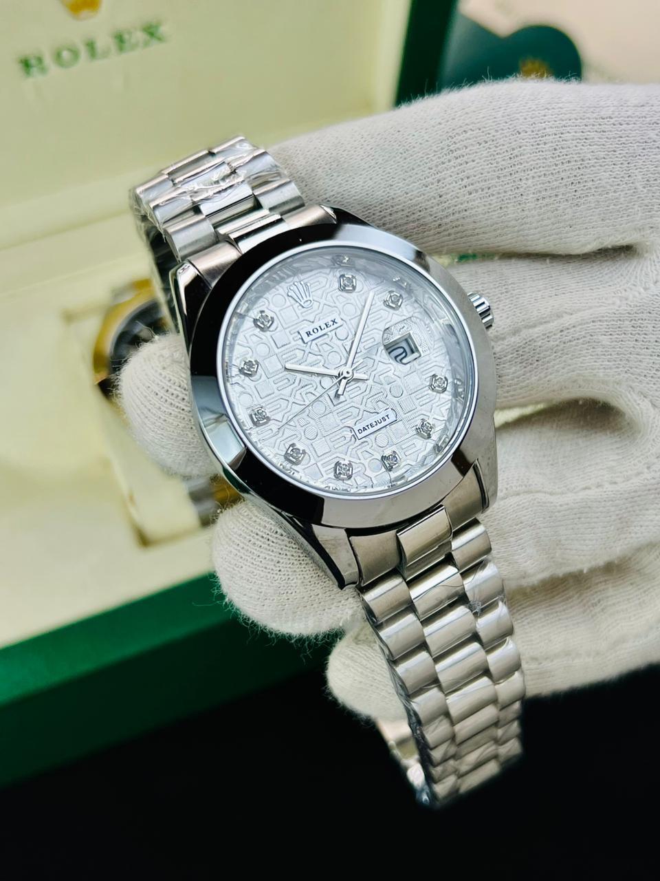 Luxury Silver Diamond Dial Men’s Watch – Premium Stainless Steel Chain Watch
