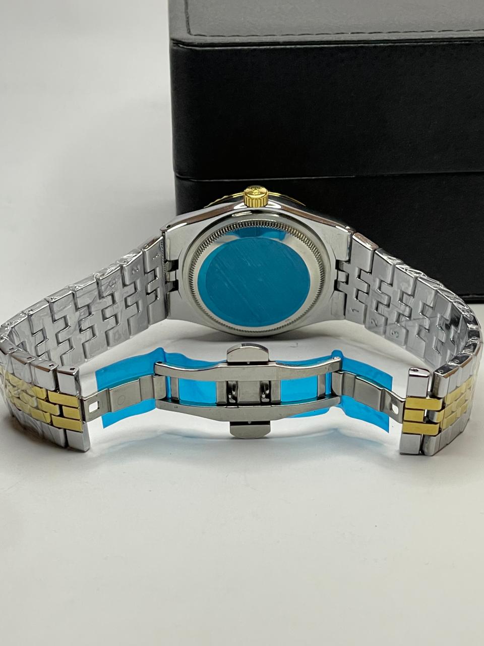 RLX Land Dweller Premium Chain Watch