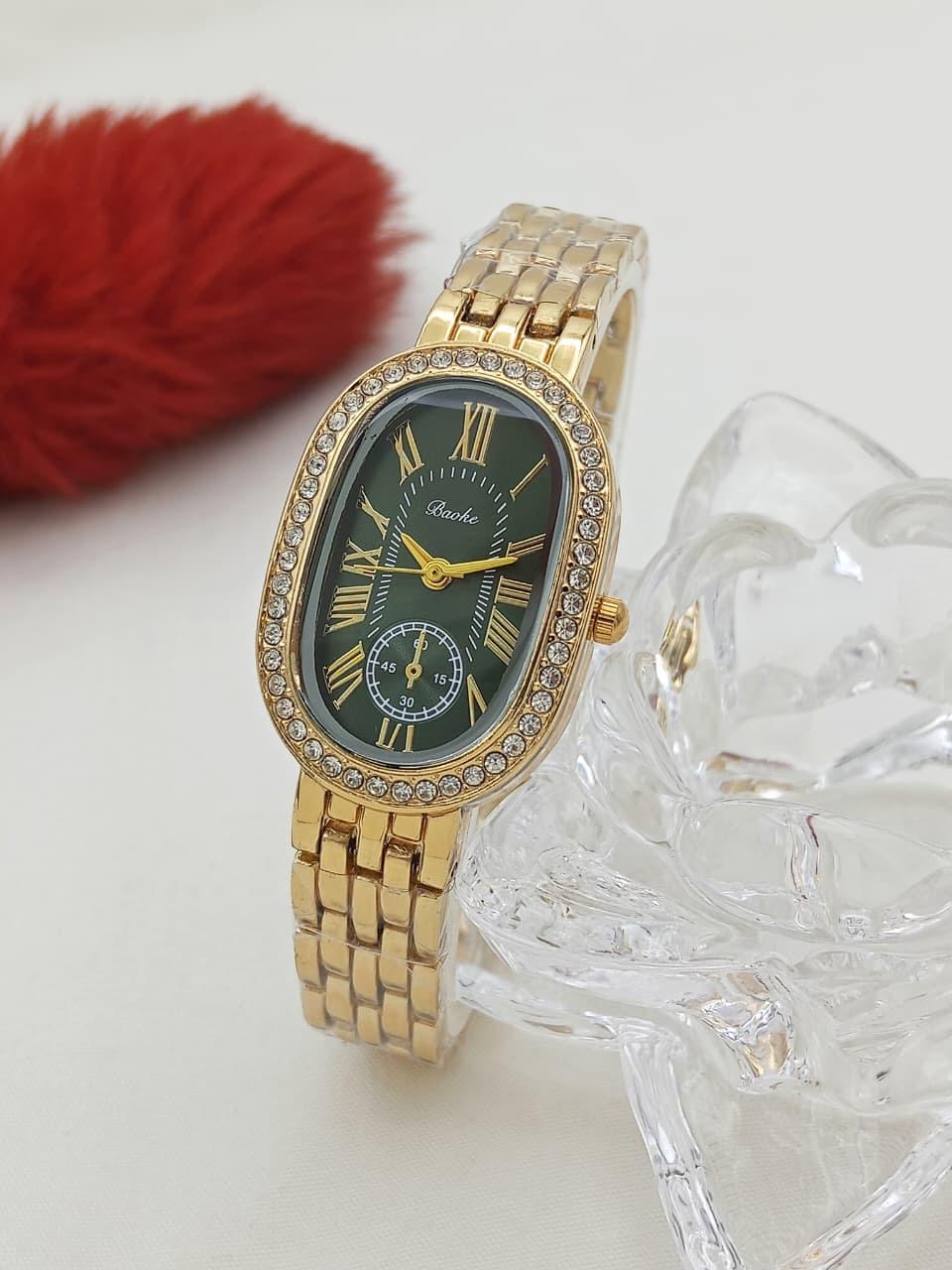 Luxury Gold Women’s Watch – Diamond Bezel Elegant Bracelet Wrist Watch