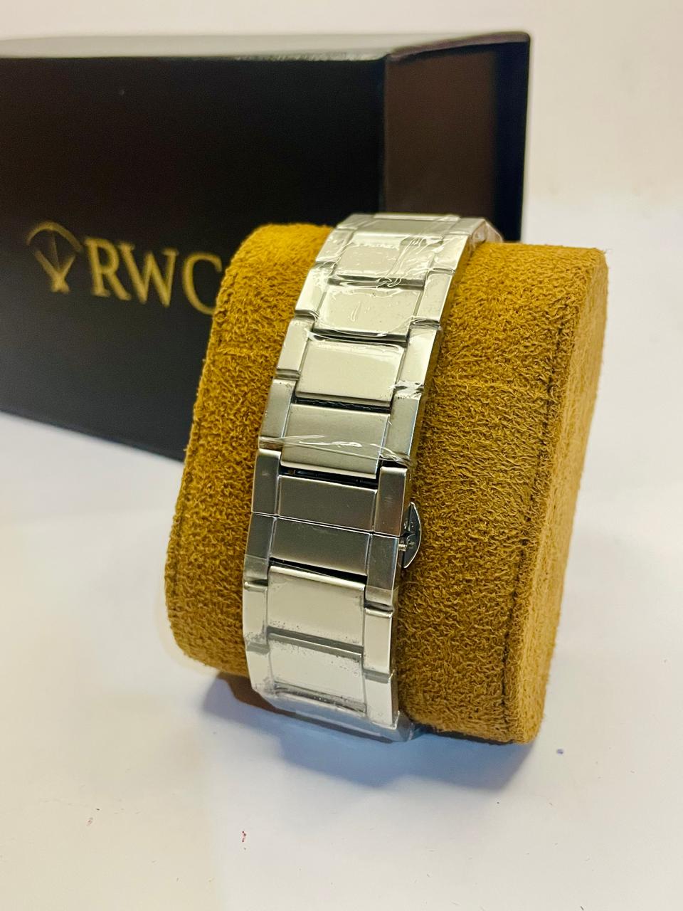 luxury chain watch